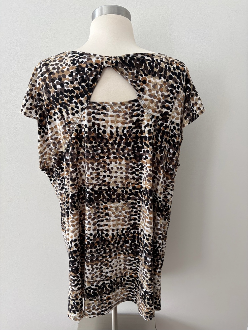 Vintage Cato Animal-Print Scoop Neck Top Attached Beaded Neck 18/20W Y2K Style - Picture 9 of 13